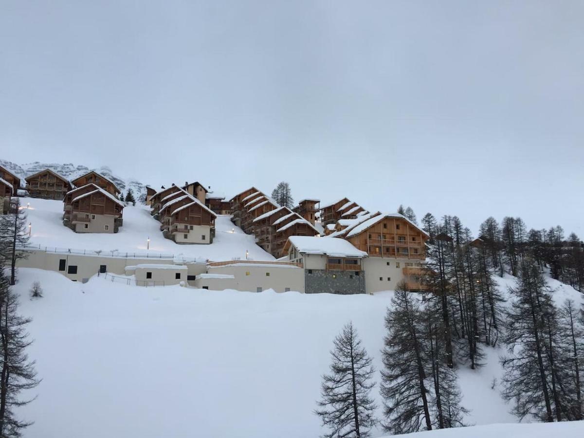Duplex De Standing, Chalets Des Rennes, Vars Vars  Exterior photo